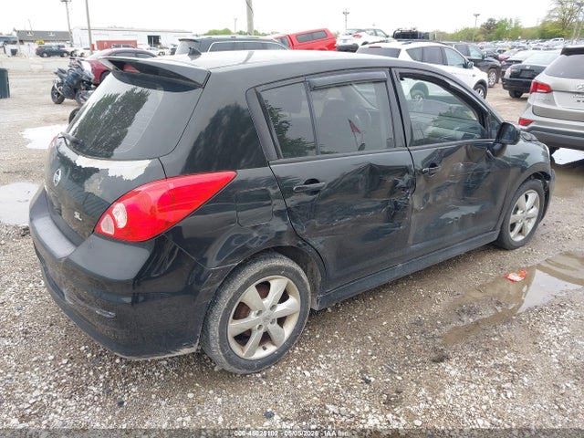 Nissan Versa 1.8sl