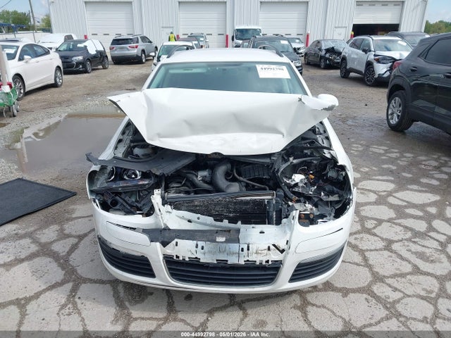 Volkswagen Jetta 2.0t Sel