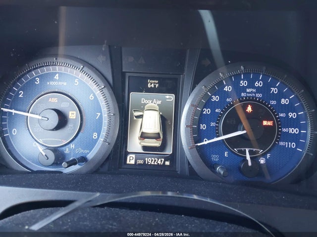 Toyota Sienna Xle Premium 8 Passenger