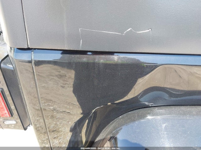 Jeep Wrangler Sahara