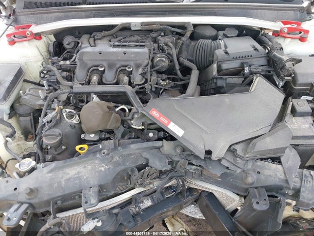 Kia Cadenza Technology