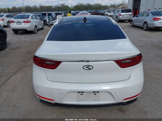 Kia Cadenza Technology