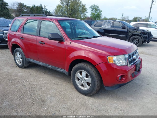 Salvage Ford Escape Image