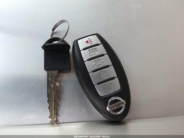 Nissan Pathfinder Sl