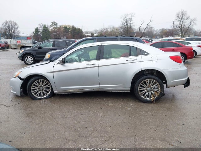 Chrysler 200 Limited