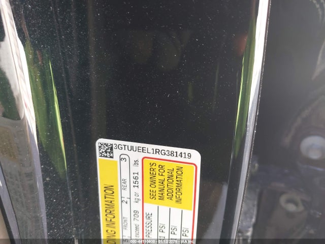 GMC Sierra 1500 4wd  Short Box At4