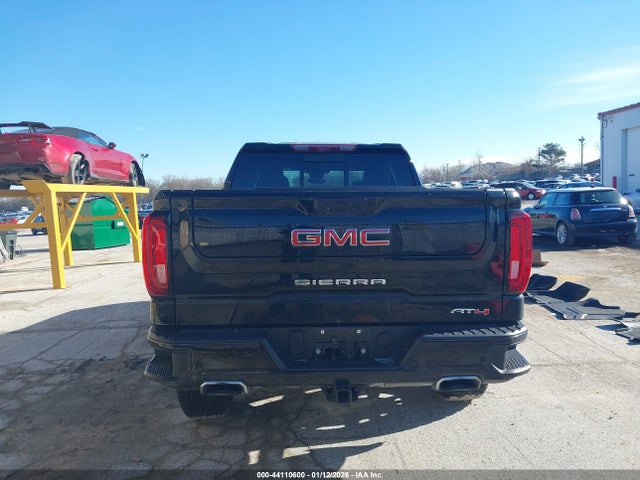 GMC Sierra 1500 4wd  Short Box At4