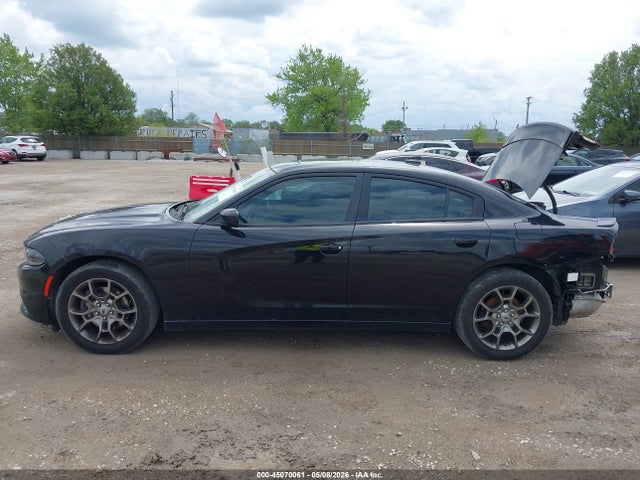 Dodge Charger Sxt Awd