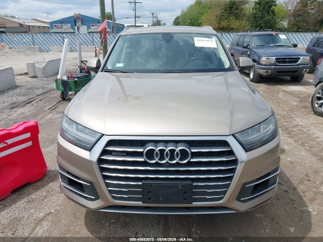 Audi Q7 3.0t Premium