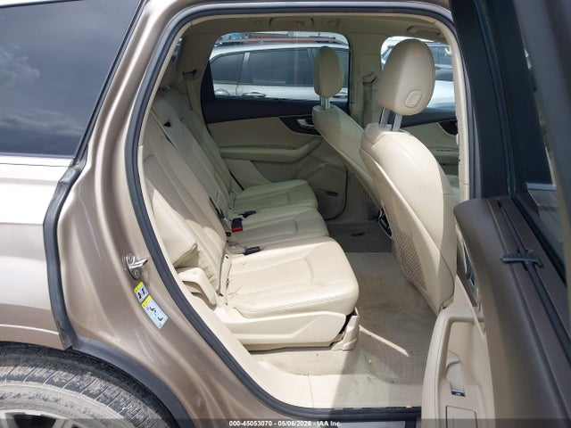 Audi Q7 3.0t Premium