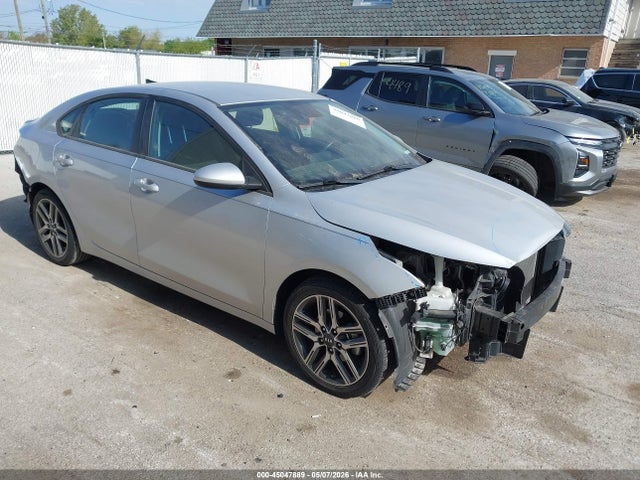 Salvage Kia Forte Image