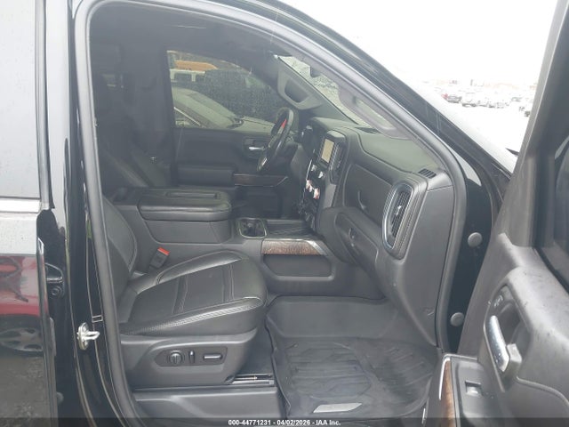 GMC Sierra 1500 4wd  Short Box Denali