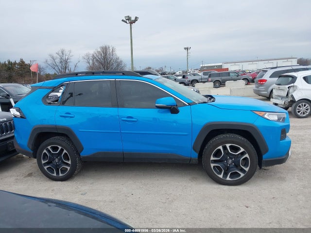 Toyota RAV4 Adventure