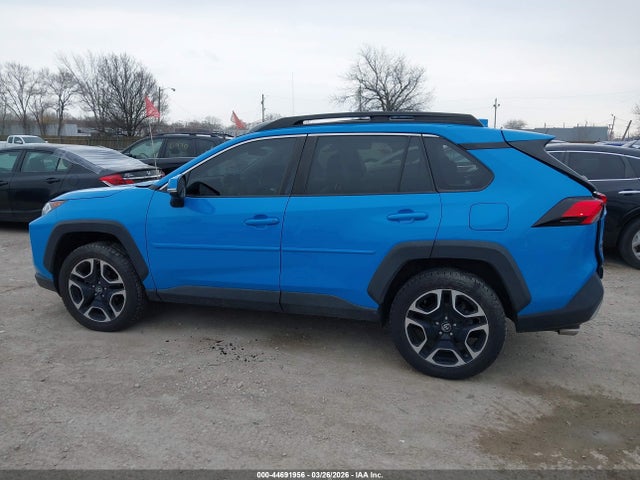 Toyota RAV4 Adventure