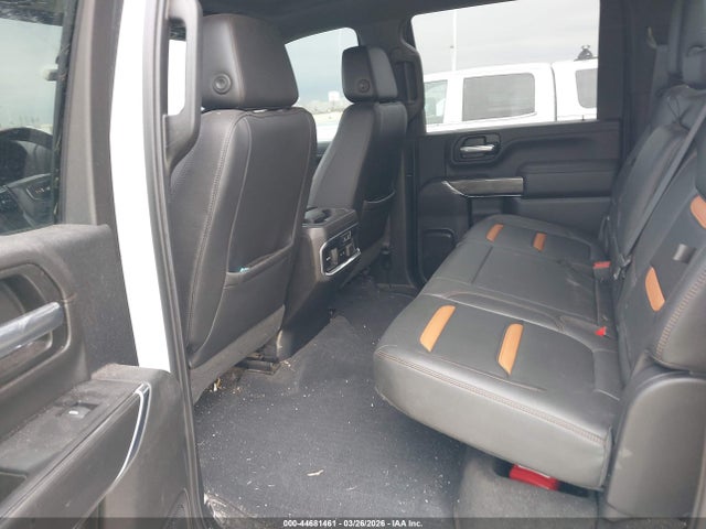 General Motors Sierra 2500HD 4wd  Standard Bed At4