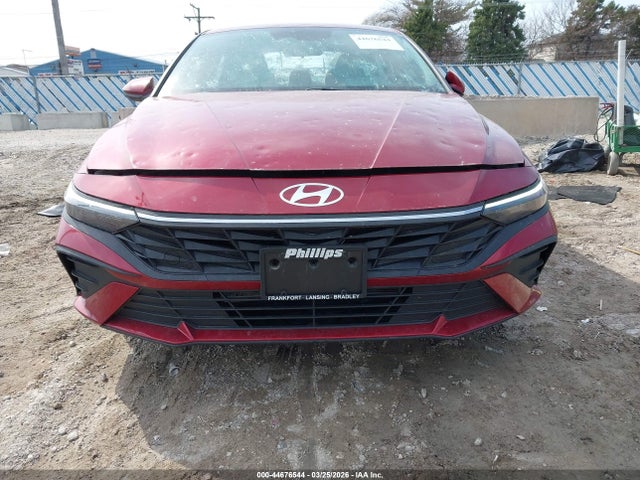 Hyundai ELANTRA Sel