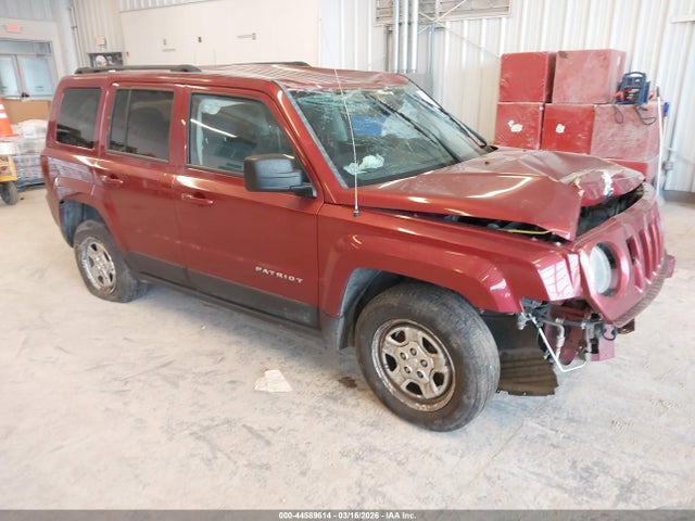 Salvage Jeep Patriot Image