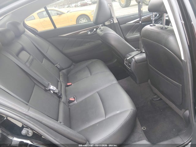 INFINITI Q50 3.0t Luxe