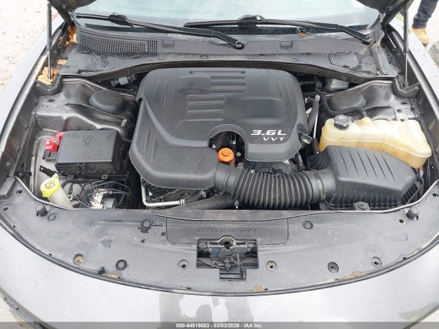 Dodge Charger Sxt Rwd
