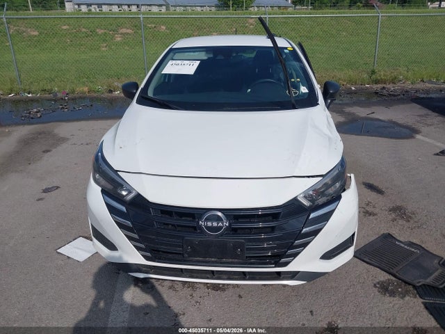 Nissan Versa 1.6 S