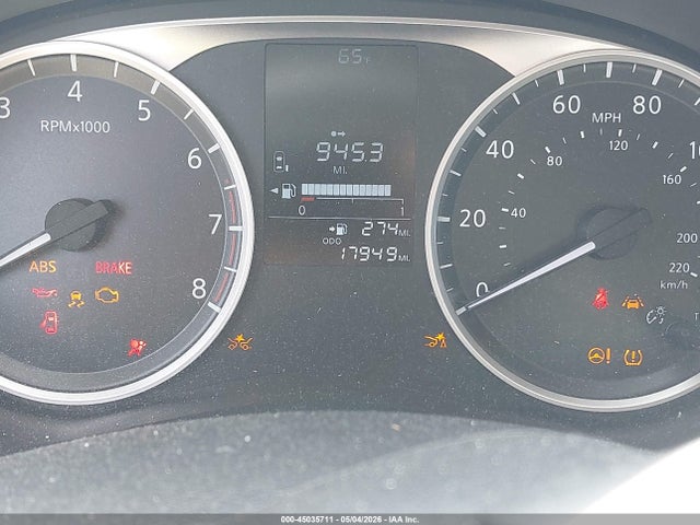 Nissan Versa 1.6 S
