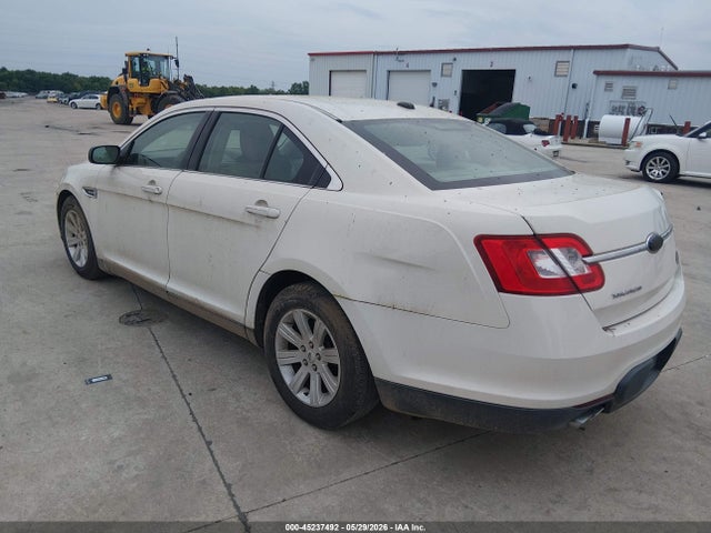 Ford Taurus Se