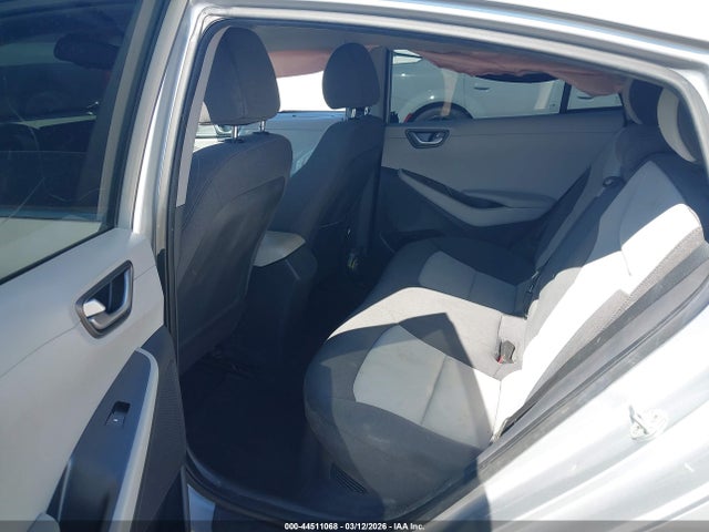 Hyundai Ioniq Se