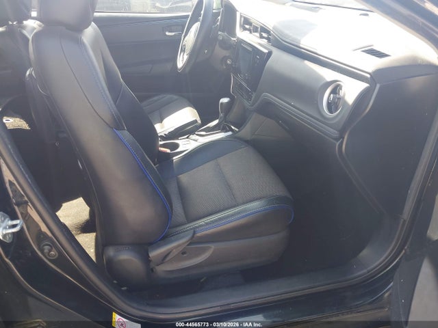 Toyota Corolla Se