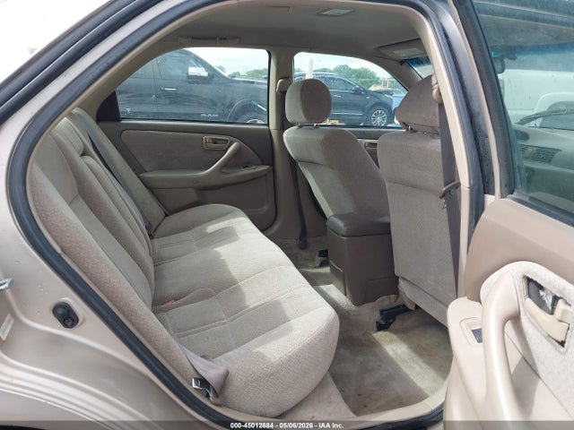 Toyota Camry Le