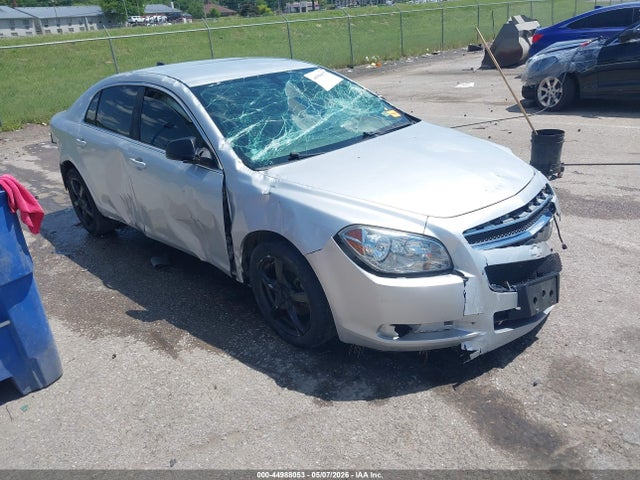 Salvage Chevrolet Malibu Image