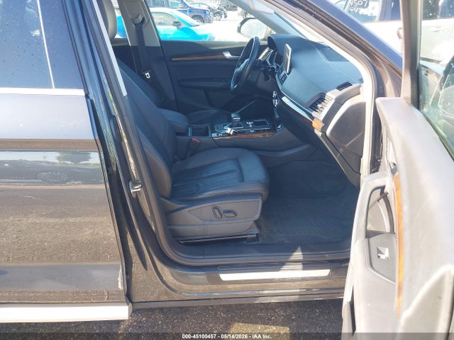 Audi Q5 45 Premium