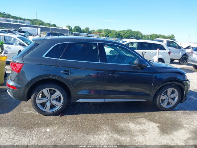 Audi Q5 45 Premium