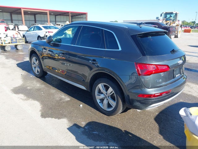 Audi Q5 45 Premium