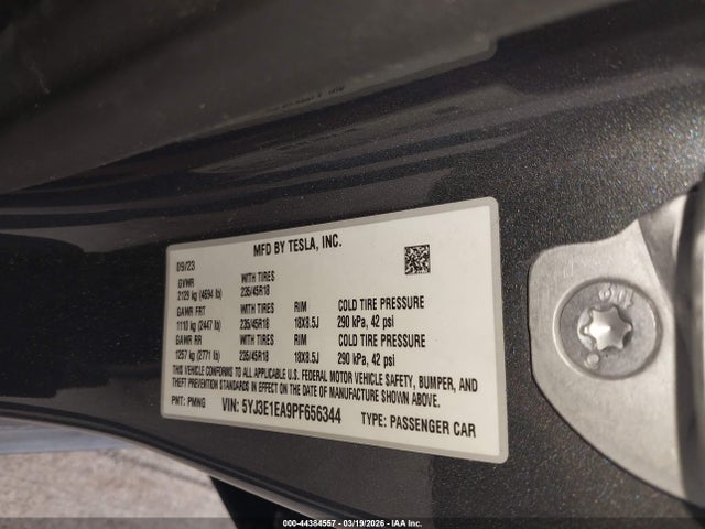 Tesla Model 3 Rear-wheel Drive