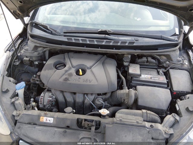 Hyundai ELANTRA Se