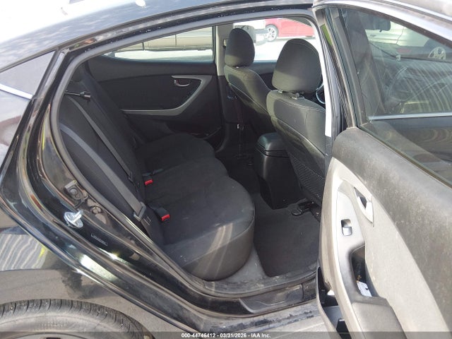 Hyundai ELANTRA Se
