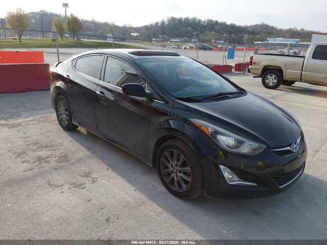Salvage Hyundai ELANTRA Image