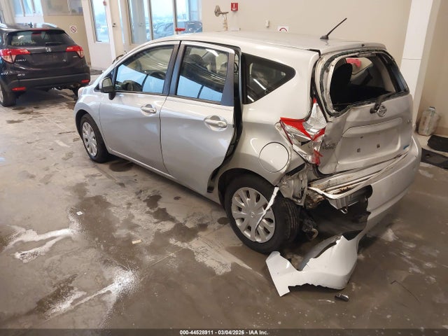 Nissan Versa Sv