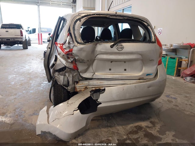 Nissan Versa Sv