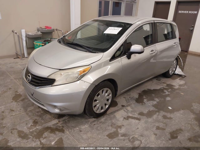 Nissan Versa Sv