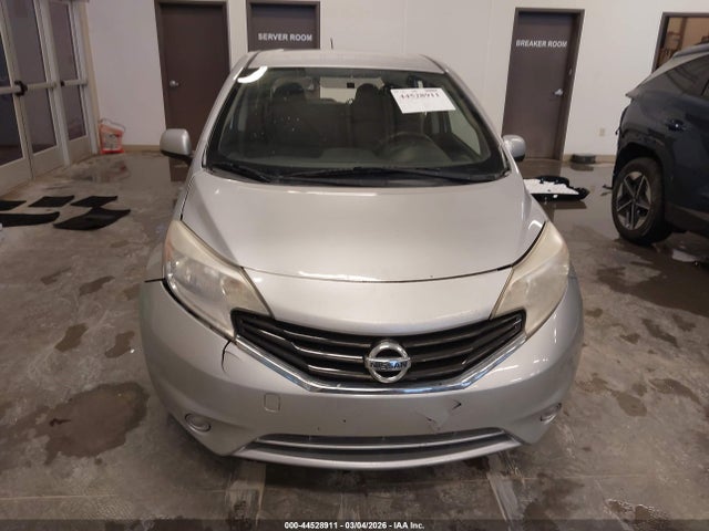 Nissan Versa Sv