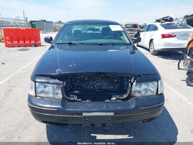 Ford Crown Victoria Police
