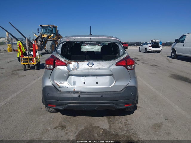 Nissan Kicks S Xtronic Cvt