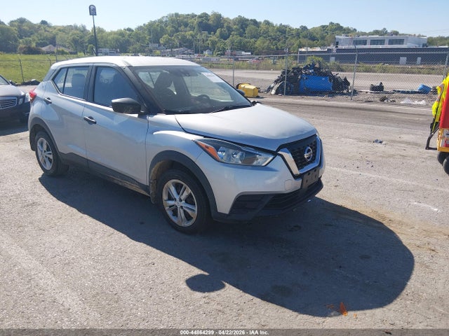 Salvage Nissan Kicks Image