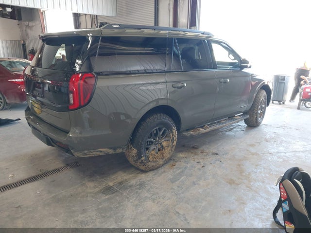 Ford Expedition Tremor