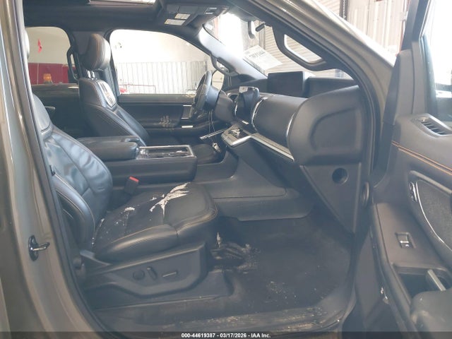 Ford Expedition Tremor