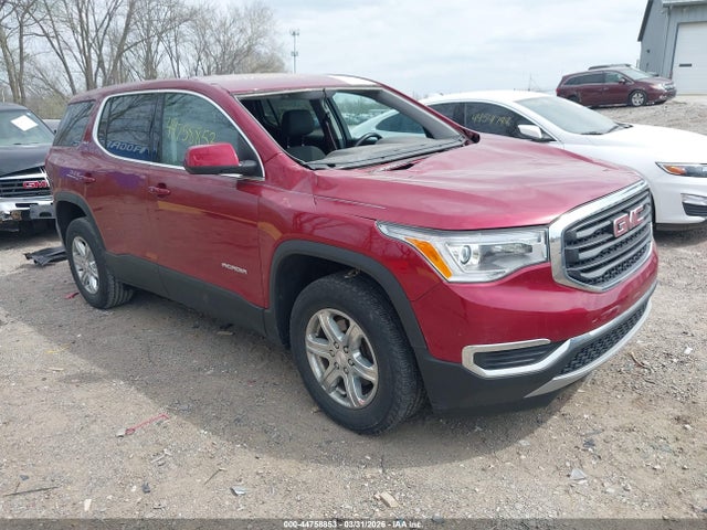 Salvage GMC Acadia Image