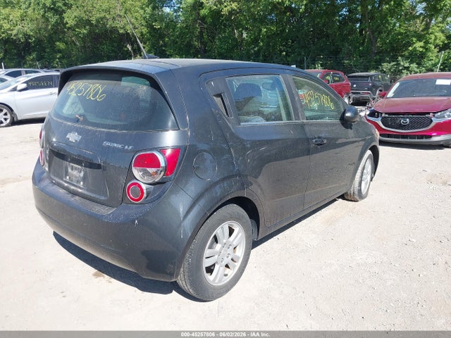 Chevrolet Sonic Lt Auto