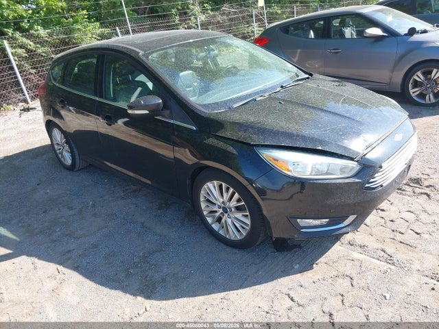 Salvage Ford Focus Image