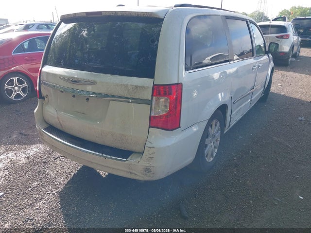 Chrysler Town & Country Touring